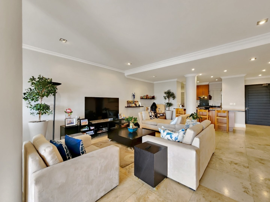 2 Bedroom Property for Sale in Mouille Point Western Cape